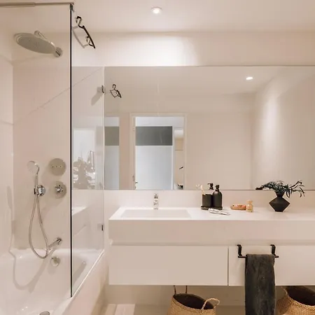 Apartmán Batun - 1 Bedroom In Areeiro *