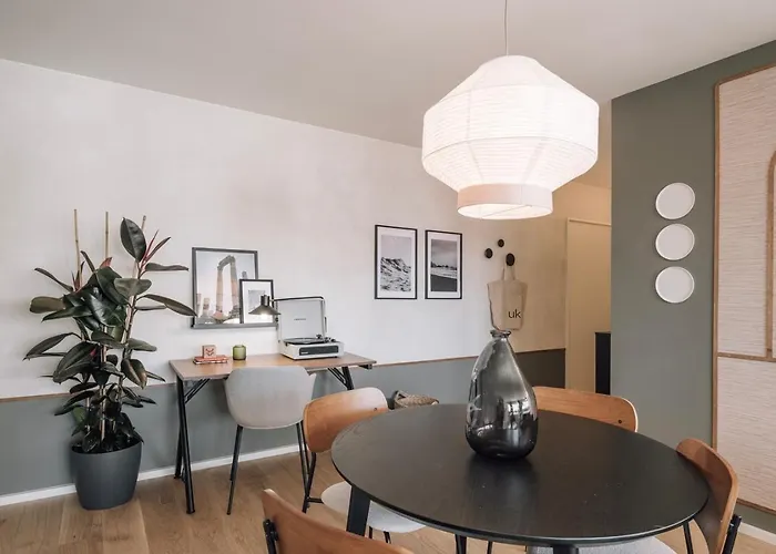 Batun - 1 Bedroom In Areeiro 아파트 *